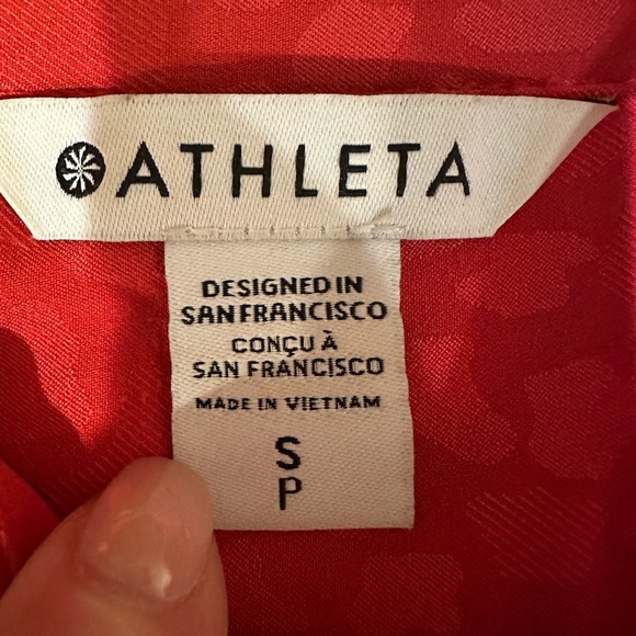 Athleta Red Long Sleeve Button-Up Shirt - Picture 3 of 6